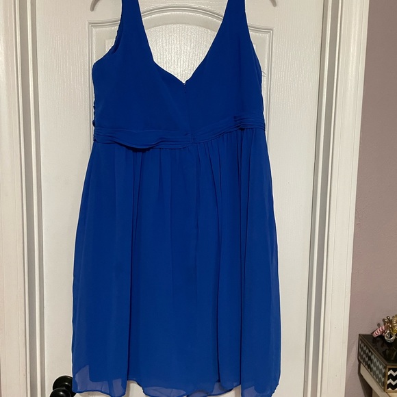 David’s Bridal cobalt cross cross detail short bridesmaid dress - Picture 4 of 4